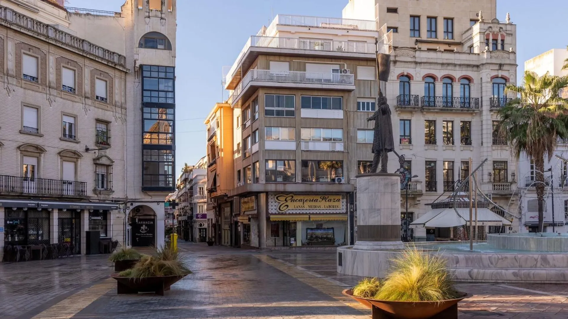 William Martin Apartments 우엘바